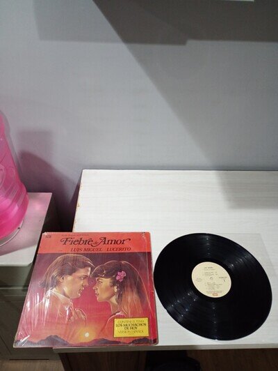 LP VINYL LUIS MIGUEL Y LUCERITO.- FIEBRE DE AMOR