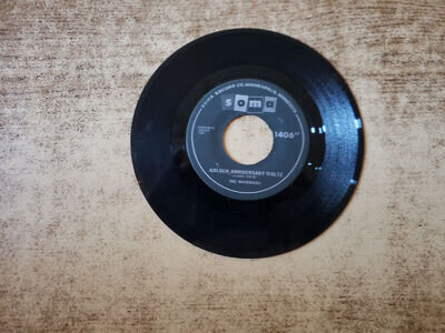 RARE 1960s EXCELLENT The Mavericks Tell Me How /Golden Anniversary Waltz 1406 45