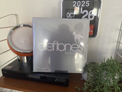 Deftones 'White Pony' 2x12" Vinyl - NEW Gatefold Maverick Pressing .