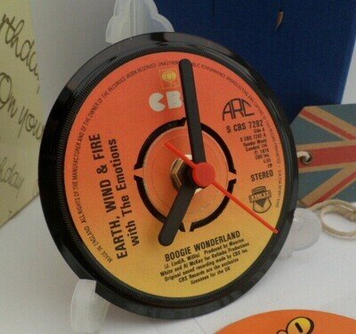 EARTH WIND & FIRE CLOCK Side Table Desk Top Upcycled Vinyl Record Hit Single 4"