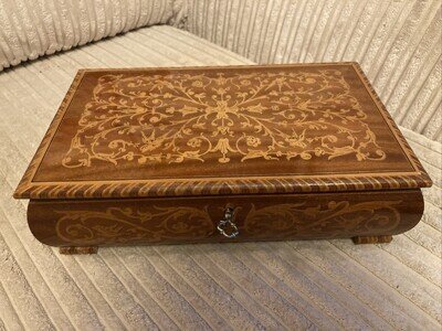 Vintage Inlaid Wooden Jewellery Box Musical With Key Quality Collectible