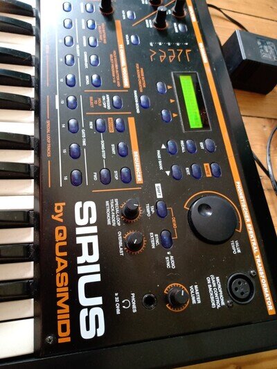 Quasimidi Quasi MIDI Sirius synthesiser