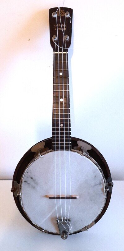 VINTAGE G.H & S MELODY JUNIOR BANJOLELE WITH CASE