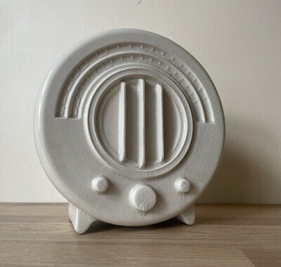 Vintage ECKO A.D 65 Round Bakelite Radio Ceramic Pottery Vase AD75 AD65 Art Deco