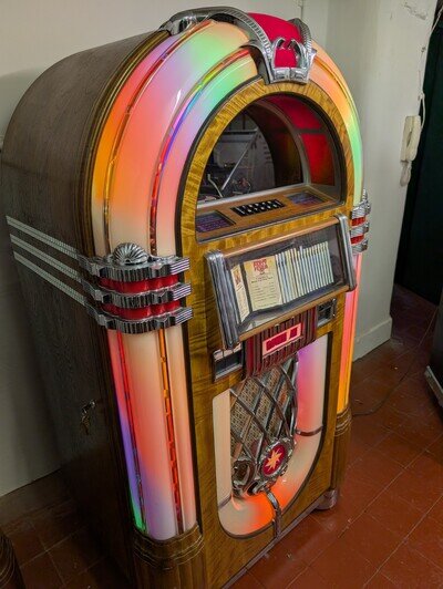 Rowe Ami "Bubbler" CD Jukebox