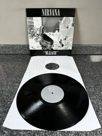 RARE LP VINYL NIRVANA ALBUM BLEACH TUPLP6 UK 1ST PRESS 1989 NICE COPY NM-/EX