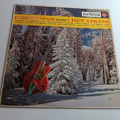 Chet Atkins / Christmas With Chet Atkins 1961 VINYL LP / VG+ / £5 FLAT POST