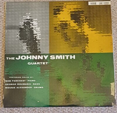The Johnny Smith Quartet Vogue Records LAE 12221 England VMGT.1619 LP.2203