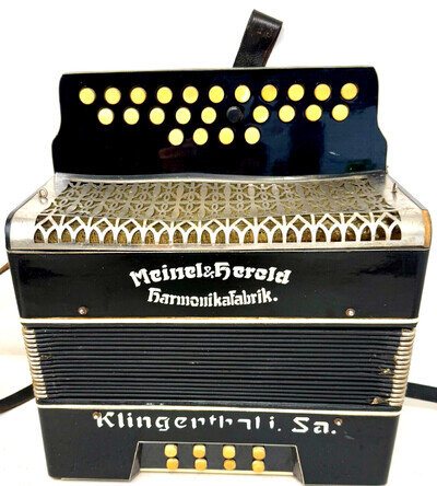 Accordion Meinel & Herold Klingenthal button accordion steel tones S & F OLD!