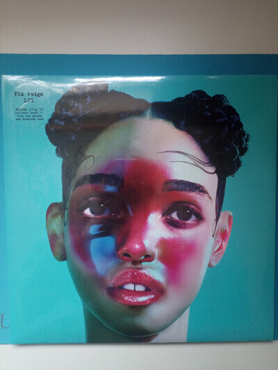 FKA Twigs - Sealed Deluxe Vinyl Lp1 & 7' + 4 Prints