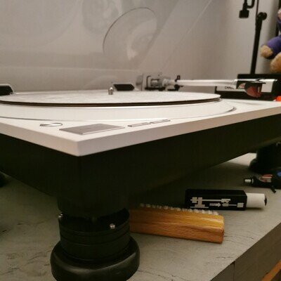 Technics SL 1500C White. Ortofon Red. Funk Firm Boing. Excellent. Boxed..Mint