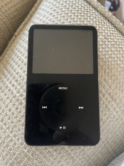 Apple iPod Classic 30GB Black, 5th Generation, Working