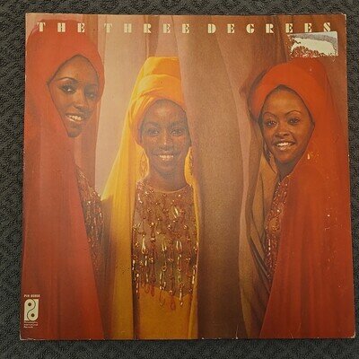 The Three Degrees-The Three Degrees Vinyl LP Album.1973 Philadelphia PIR 65858.