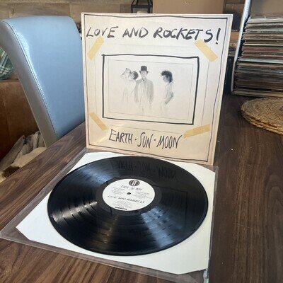 Love & Rockets Earth Sun Moon Vinyl Record EX/NM BEGA 84 BEAUTIFUL COPY