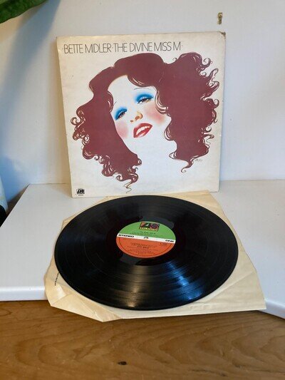 Bette Midler The Divine Miss M 12” Vinyl LP in good condition