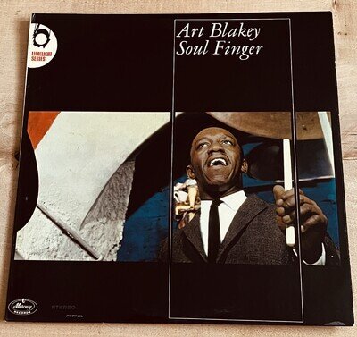 [Very Scarce!] Art Blakey LP: ‘Soul Finger’ (Mercury Records: SLML 4012)