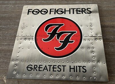 Foo Fighters Greatest Hits 2xLP. UNPLAYED. EX