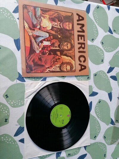 America – Self Titled - 1971 UK Pressed 12" Vinyl LP ALBUM RECORD K 46093 - VG+