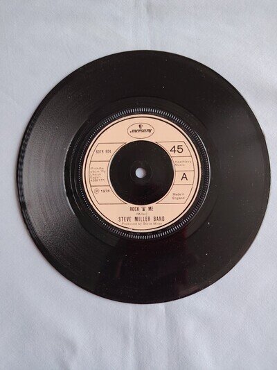 STEVE MILLER BAND "ROCK 'N' ME" 1976 7" VINYL SINGLE IN A PLAIN SLEEVE