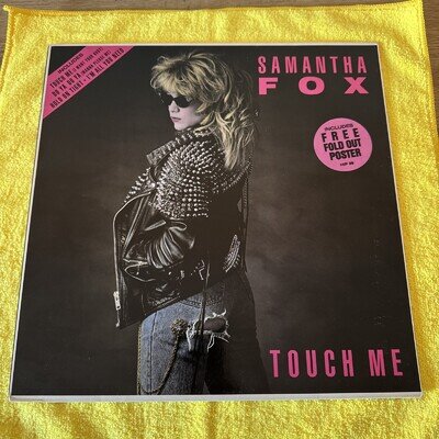 SAMANTHA FOX Touch Me ORIGINAL 1986 UK VINYL LP WITH POSTER GLAMOUR PAGE 3
