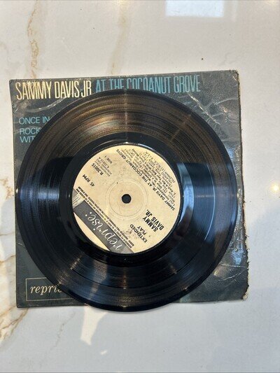 Sammy Davis Jr At The Cocoanut Grove 7” Vinyl Record R30015