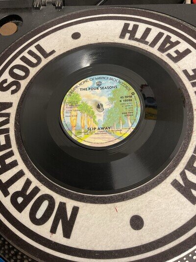 The Four Seasons – December, 1963 (Oh, What A Night) (K16688) 1975 (7" Single)