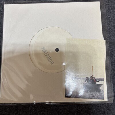 Arctic Monkeys Matador/DAFRAME2R Ltd White Vinyl 7” RUG258 & Sticker UNPLAYED