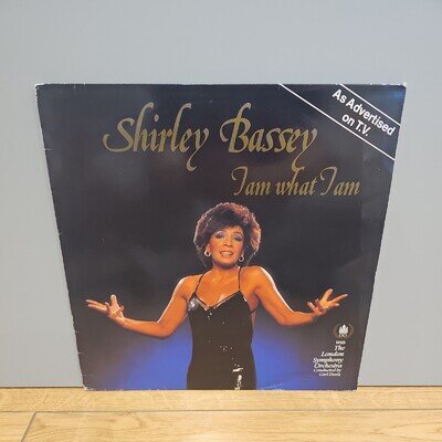 Shirley Bassey. I Am What I Am . 12" Vinyl LP Record Album