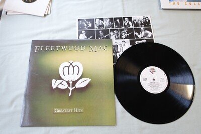 FLEETWOOD MAC LP GREATEST HITS UK WARNER BROS WX 221 EMBOSSED SLEEVE 1988 EX/VG