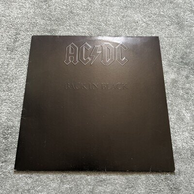 AC DC Back in Black Atlantic Records vinyl 1980 With Sleeve Superb Condition.