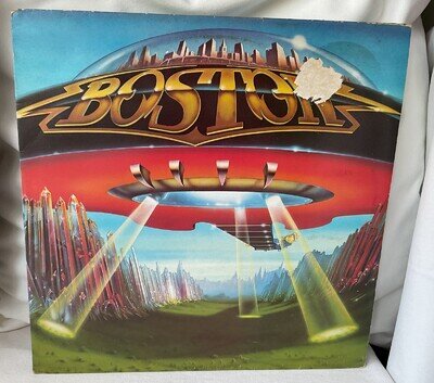 Boston -Don't Look Back, 12" vinyl LP (1978) SEPC86057 (slight tear front cover)