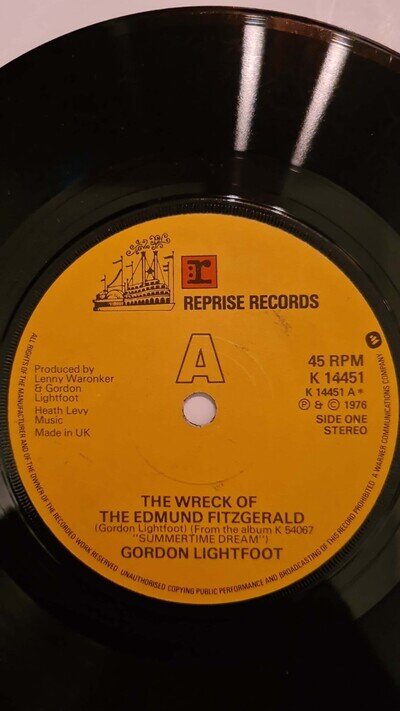 Gordon Lightfoot, The wreck of the Edmund Fitzgerald 1976 7" 45rpm VG+