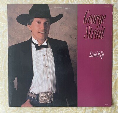 George Strait Livin’ It Up 1990 Club Edition EX Condition