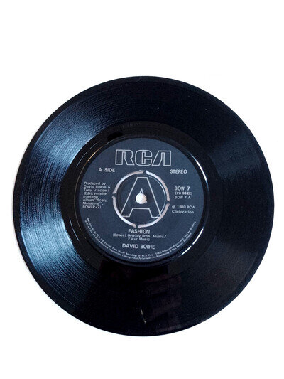 7" VINYL - 1980 - DAVID BOWIE - FASHION - EXCELLENT