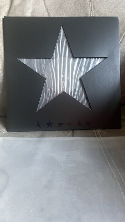 David Bowie Blackstar Vinyl LP 2016 1st Pressing Used NM Condition