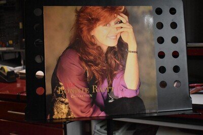 BONNIE RAITT collectable vinyl album