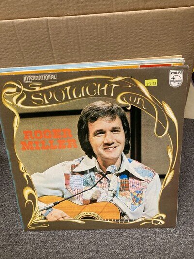ROGER MILLER SPOTLIGHT ON, DOUBLE VINYL LP, 9286768, VG+