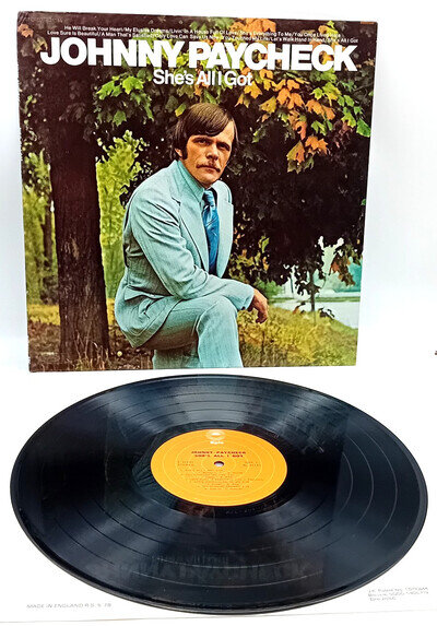JOHNNY PAYCHECK (COUNTRY) - She's All I Got - 1971 Vinyl LP - Epic - US Issue
