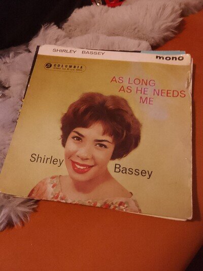 Shirley Bassey 7" Vinyl