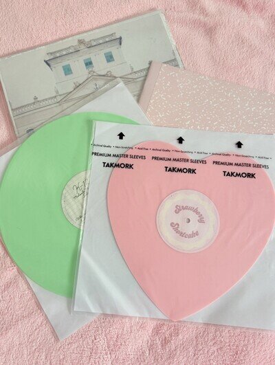 Melanie Martinez K-12 Exclusive Heart Shaped Vinyl & Mint Coloured Vinyl