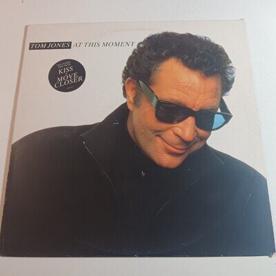 Tom Jones / At This Moment 1989 VINYL LP / POP 80's KISS / VG++ / £5 FLAT POST