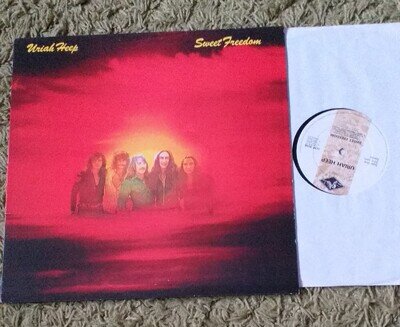 URIAH HEEP - sweet freedom .. Vinyl LP.. 1980's re issue. legacy records