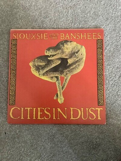 SIOUXSIE AND THE BANSHEES 12” SINGLE ‘CITIES IN DUST’ (POLYDOR) PEP 331