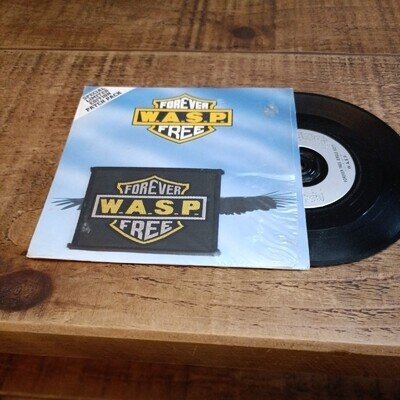 W.A.S.P. – Forever Free CLS546 In Shrink With Patch VG+/VG+