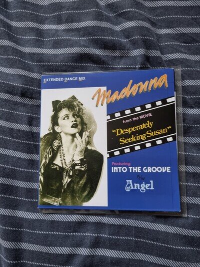Madonna pic disc in to the groove