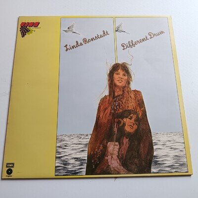 Linda Ronstadt / Different Drum 1975 COMPILATION VINYL LP / EX / £5 FLAT POST