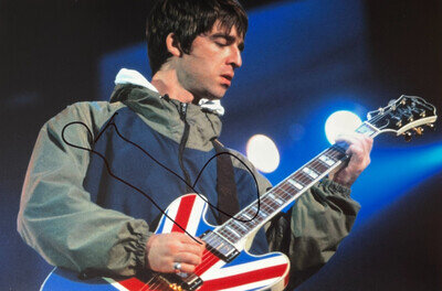 12x8 Photo Hand Signed by Noel Gallagher Autograph OASIS Proof + Verified COA