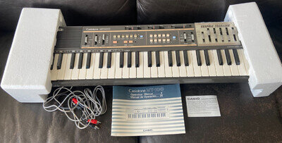 vintage Casino Mt100 Casiotone Electronic Keyboard NEVER BEEN USED!