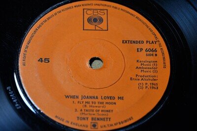 Tony Bennett - When Joanna Loved Me 7 Inch Vinyl Record