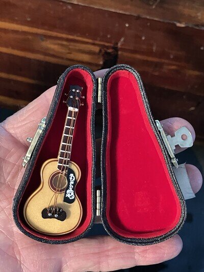 Vtg 3” Miniature Wooden 4-String GUITAR in Original Guitar Case